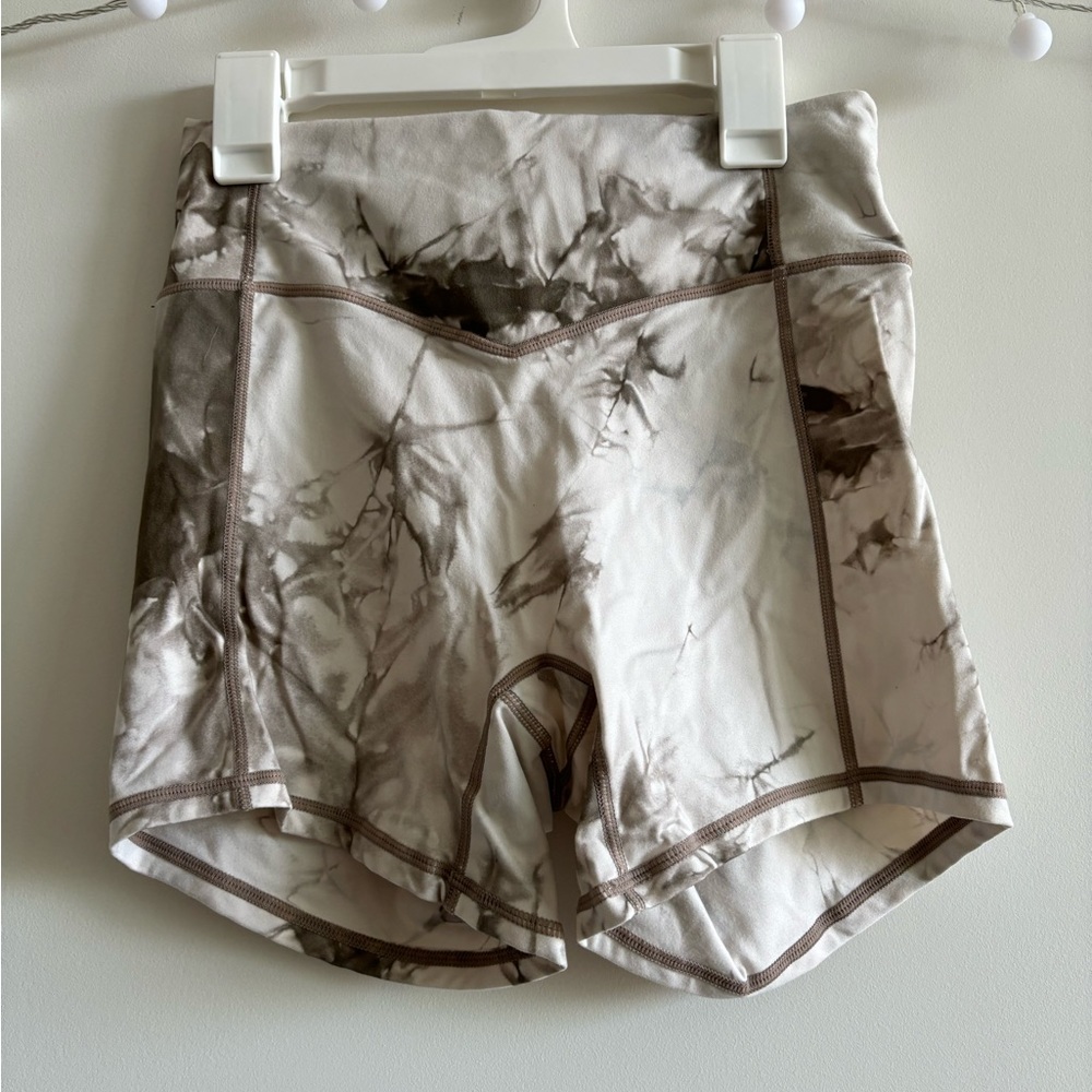 Balance athletica shorts size small